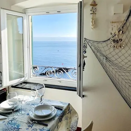 Moonlight In Boccadasse Генуя